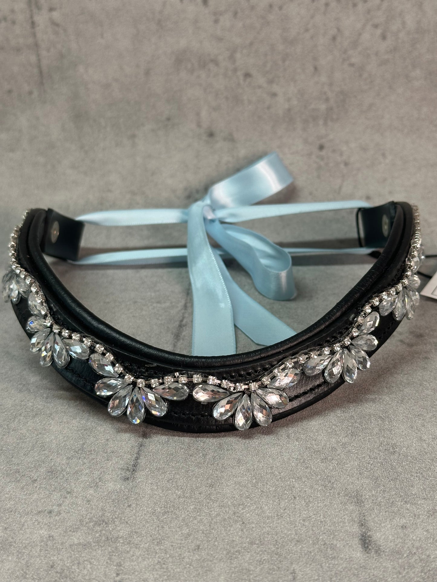 Stirnriemen Blumenkranz