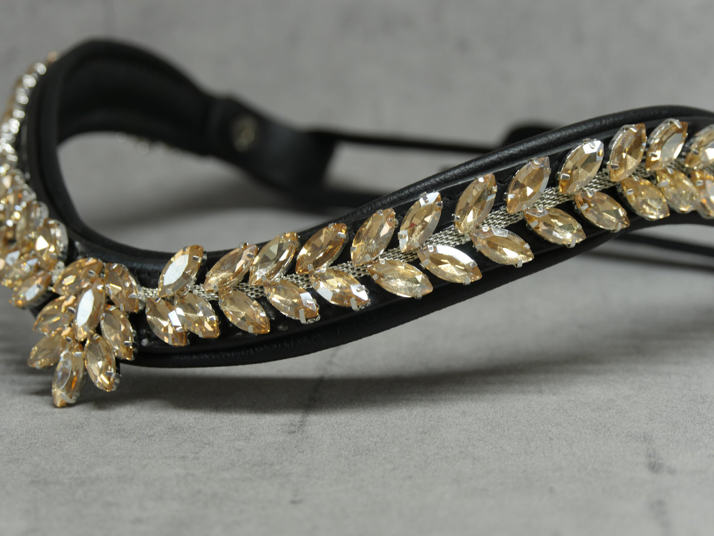 Stirnriemen Crown of the Sun